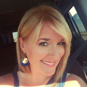 Meet your Posher, Teresa